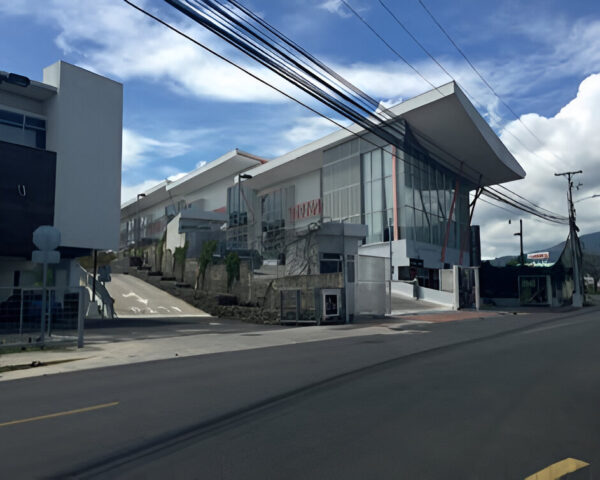 Bodegas Escazú Internacional